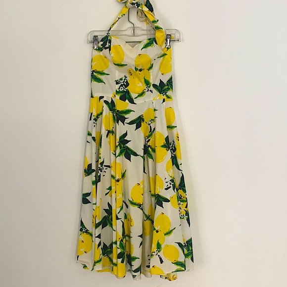 Hearts & Roses halter swing dress, lemon print, size 4 - Picture 4 of 9
